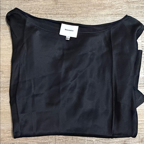 Reformation Marlow Silk Top - Picture 7 of 8